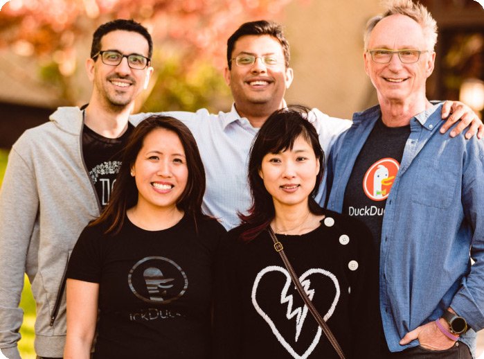 TC2W_26_Remote_duckduckgo_rounded